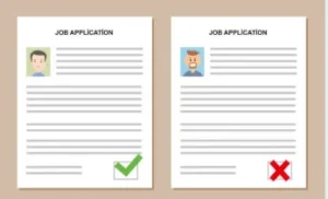 academic CV vs resume comparison scholarship job application format 2026